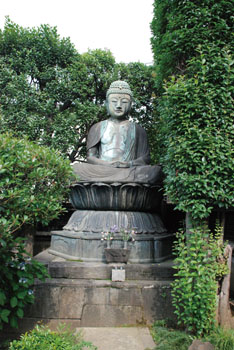 西迎寺の阿弥陀如来座像