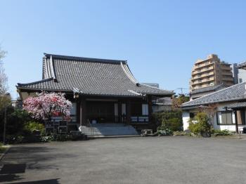 牛込城跡　現在は光照寺境内