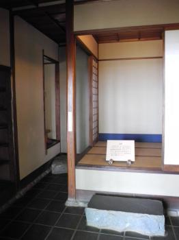 生活棟　玄関