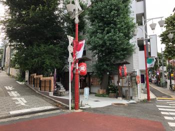 源兵衛子育地蔵尊 全景