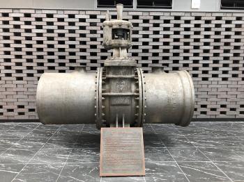 旧淀橋浄水場蝶型弁