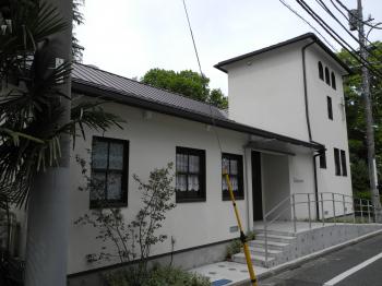 外観　西側から東側を望む