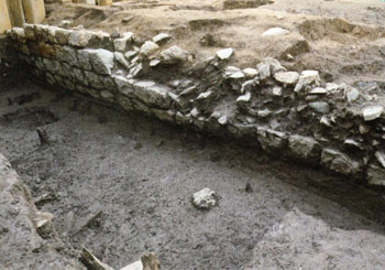 南元町遺跡３次調査　065号遺構石垣（北西から）