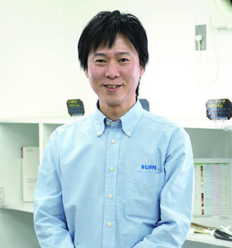 田島　靖教